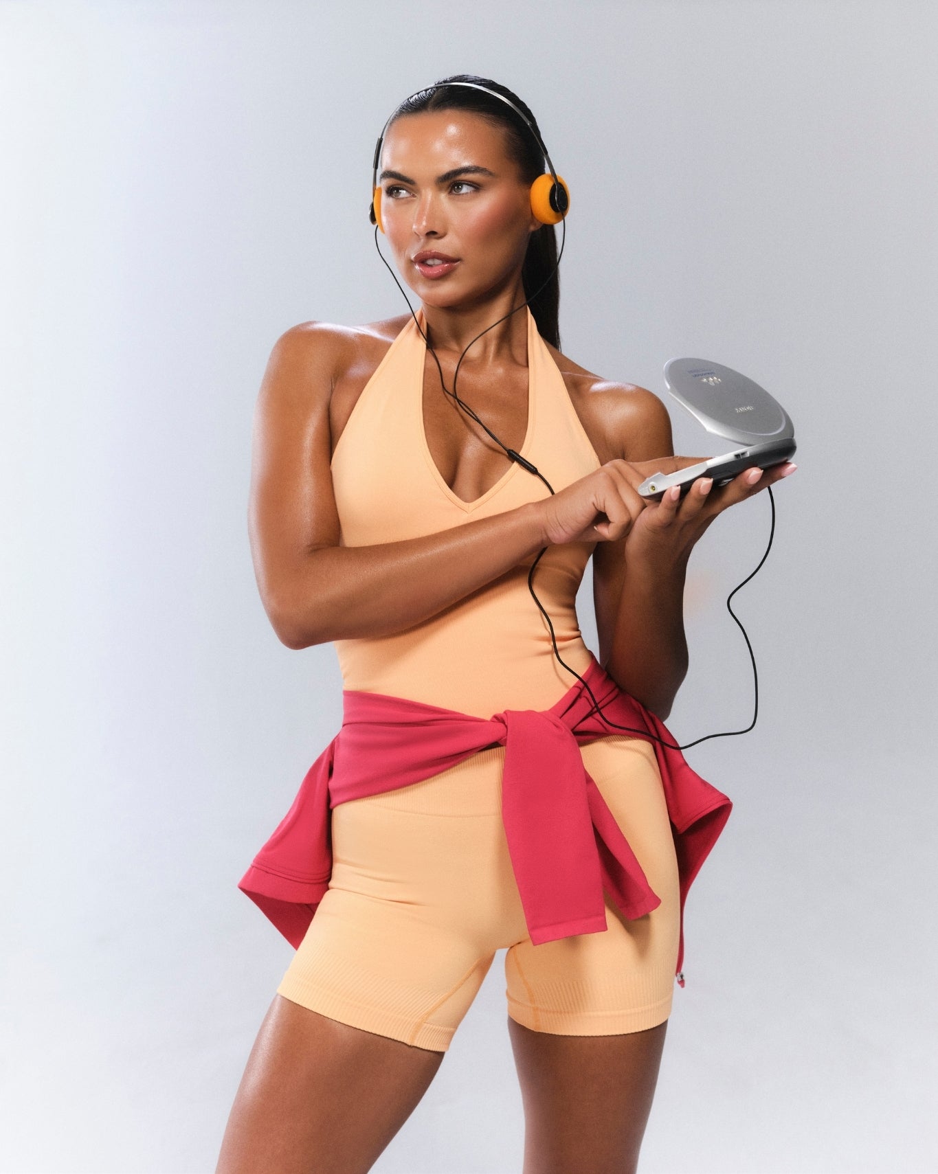 Elevate™ Sculpting Seamless Halterneck Top | Melon Ice